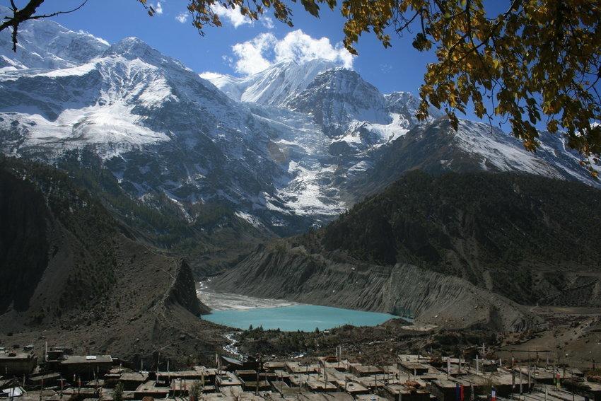 Annapurna Circuit Trek with Tilicho Lake 10N-11D All Inclusive 