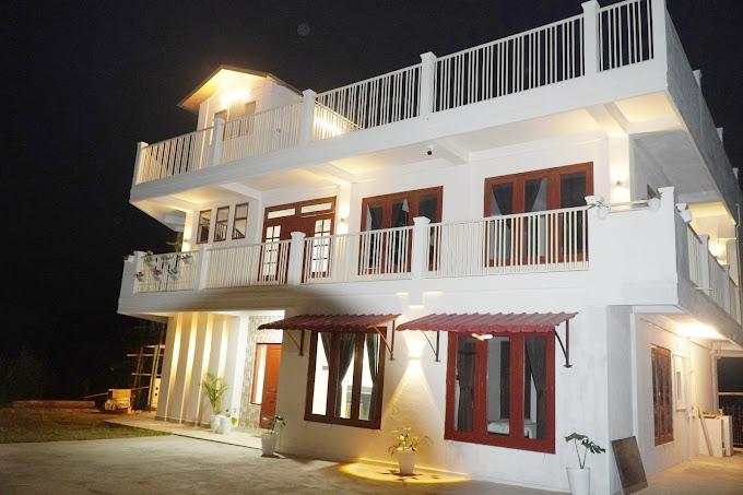 Accommodation Royalty Global 1
